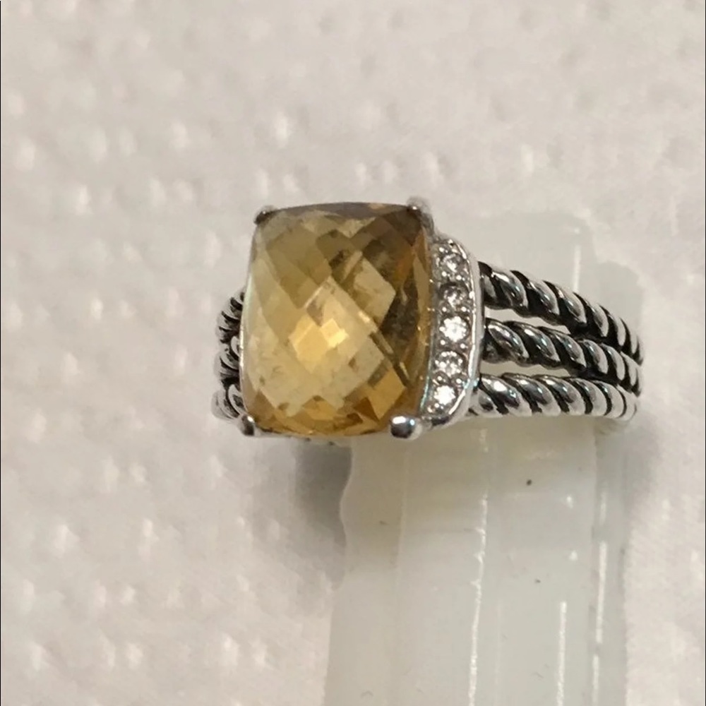 DY ring - Picture 2 of 14